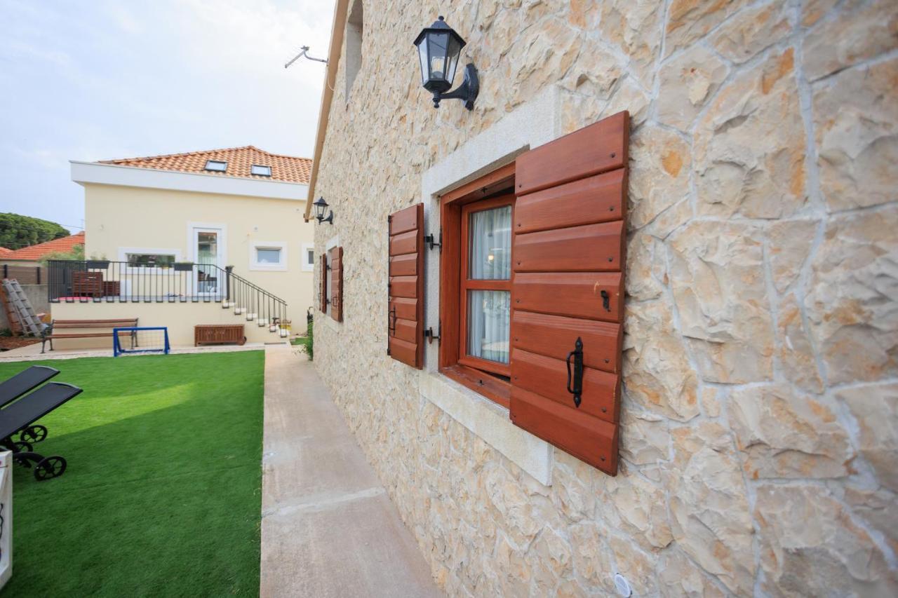 Mustra House Zadar - Private Pool & Sauna Eksteriør billede