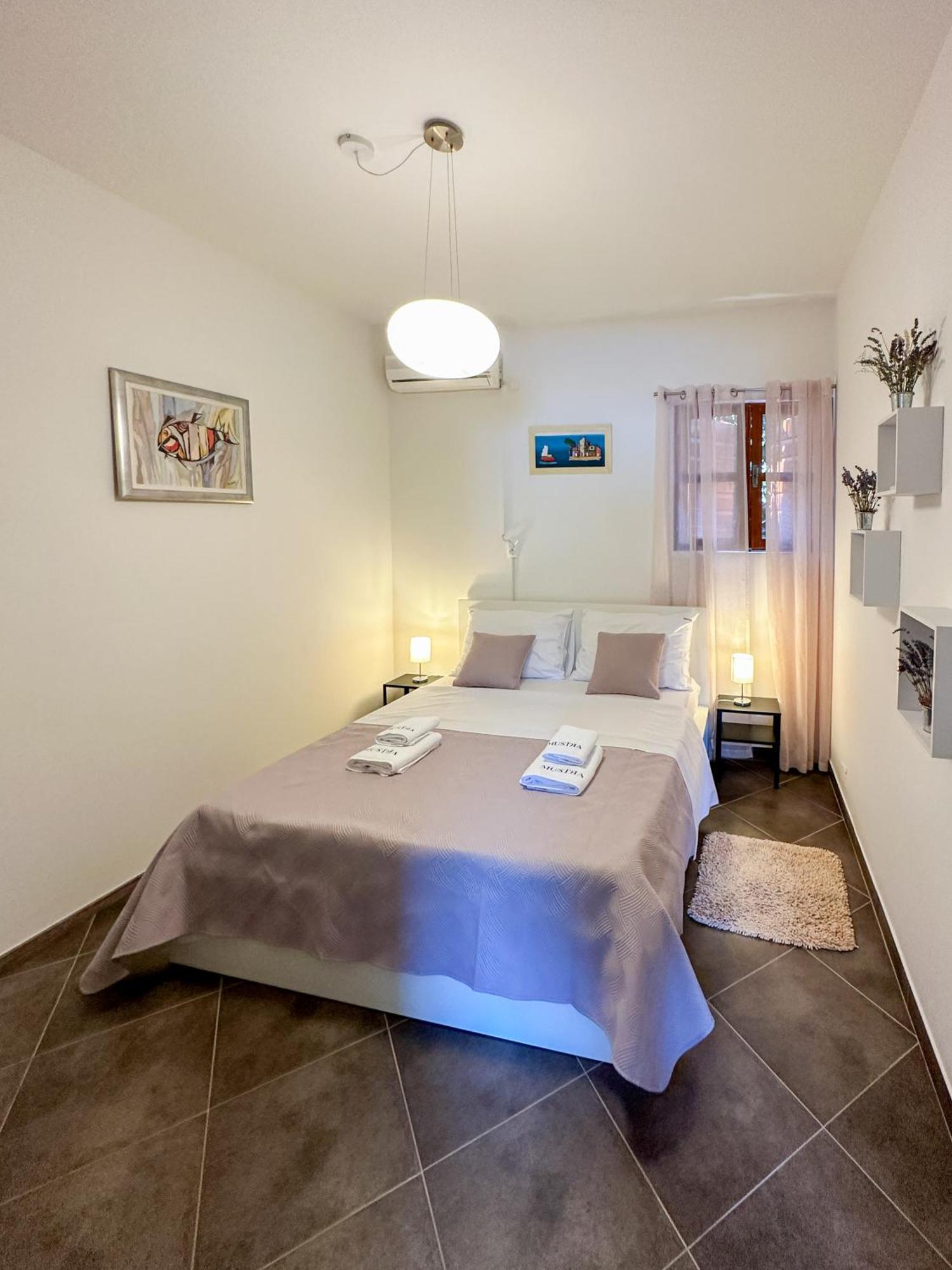 Mustra House Zadar - Private Pool & Sauna Eksteriør billede